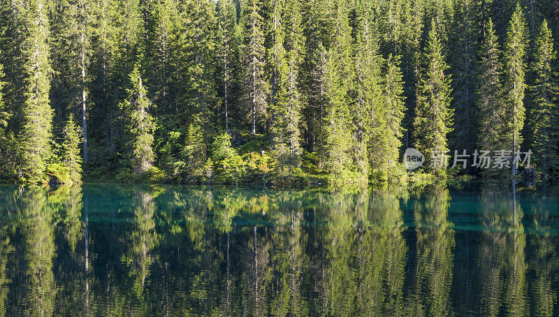 爱抚湖- Karersee, Trentino-Alto Adige，意大利